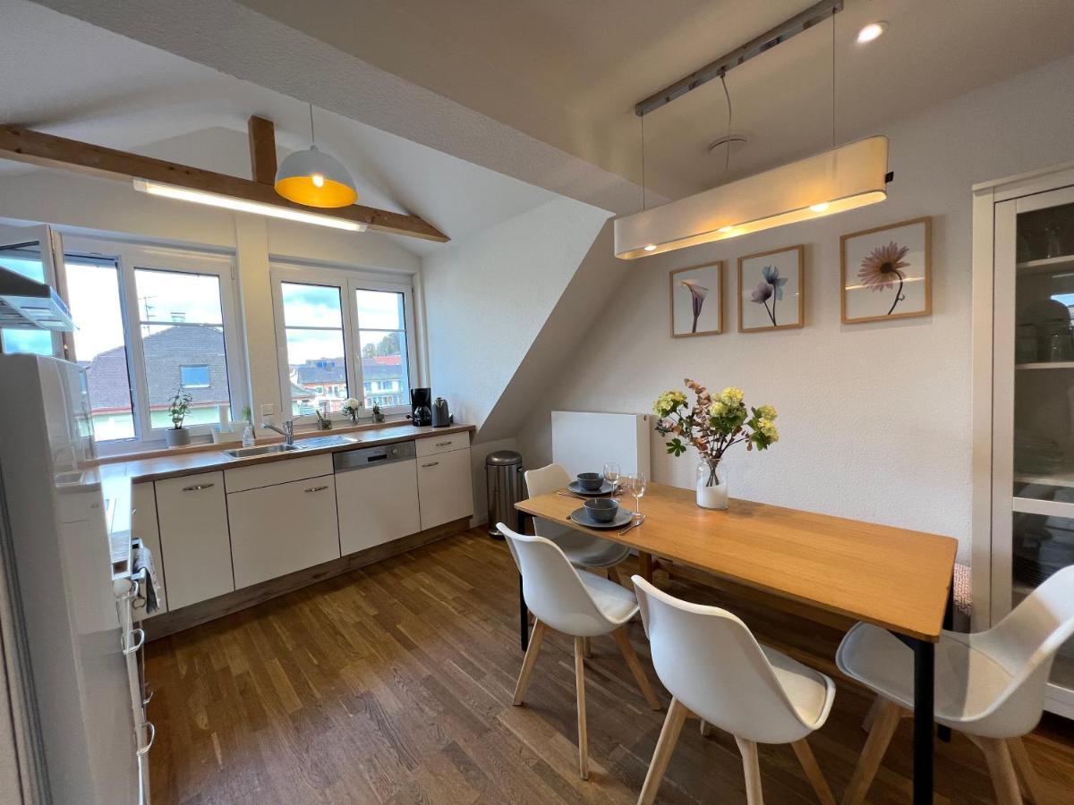 Brombach - Schoener Altbau Fuer 8 Personen Apartment Lorrach